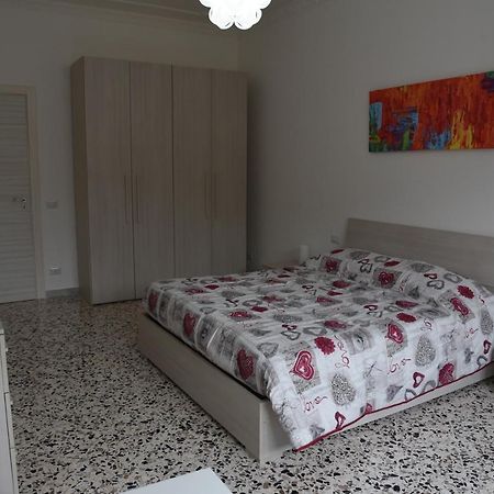 Seasound Bed & Breakfast Salerno Bagian luar foto