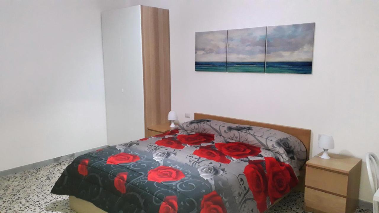 Seasound Bed & Breakfast Salerno Bagian luar foto