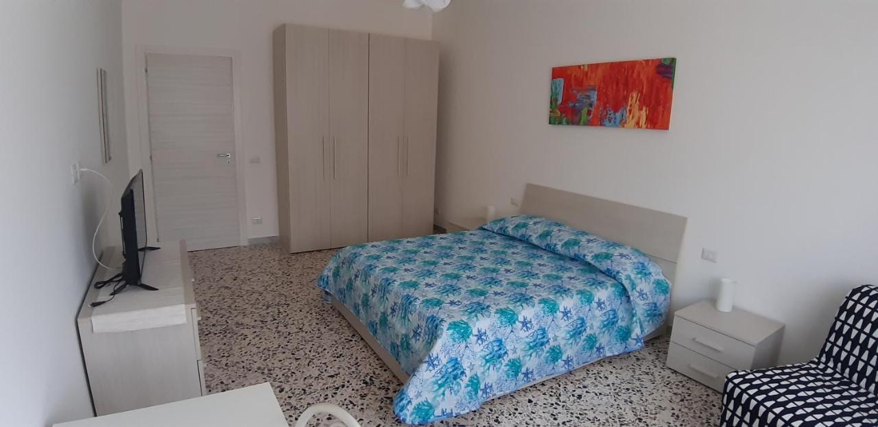 Seasound Bed & Breakfast Salerno Bagian luar foto